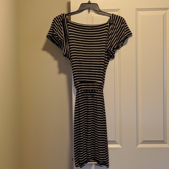 Anne Taylor Loft Dress - Picture 2 of 5